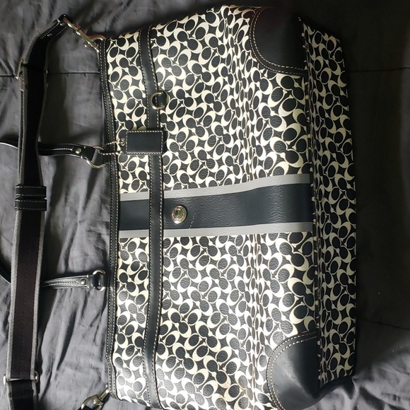 Coach diaper bag - Picture 6 of 6